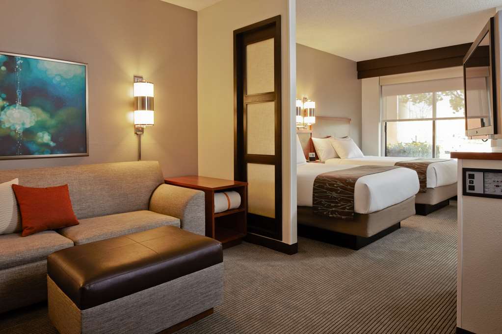 Hyatt Place Charlotte Downtown Rum bild